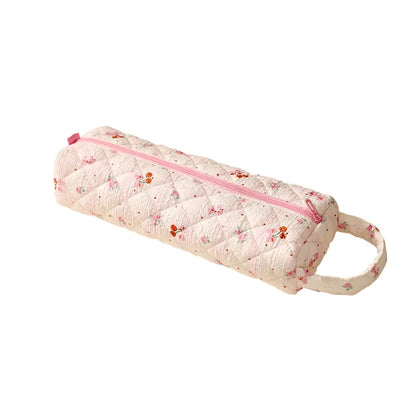 💄 Quilted Large-Capacity Travel Makeup & Toiletry Bag – Stylish, Spacious & Easy to Carry 👜