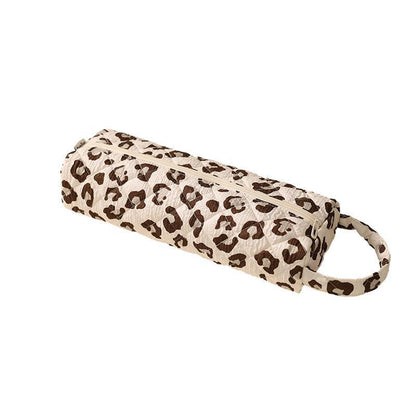 💄 Quilted Large-Capacity Travel Makeup & Toiletry Bag – Stylish, Spacious & Easy to Carry 👜